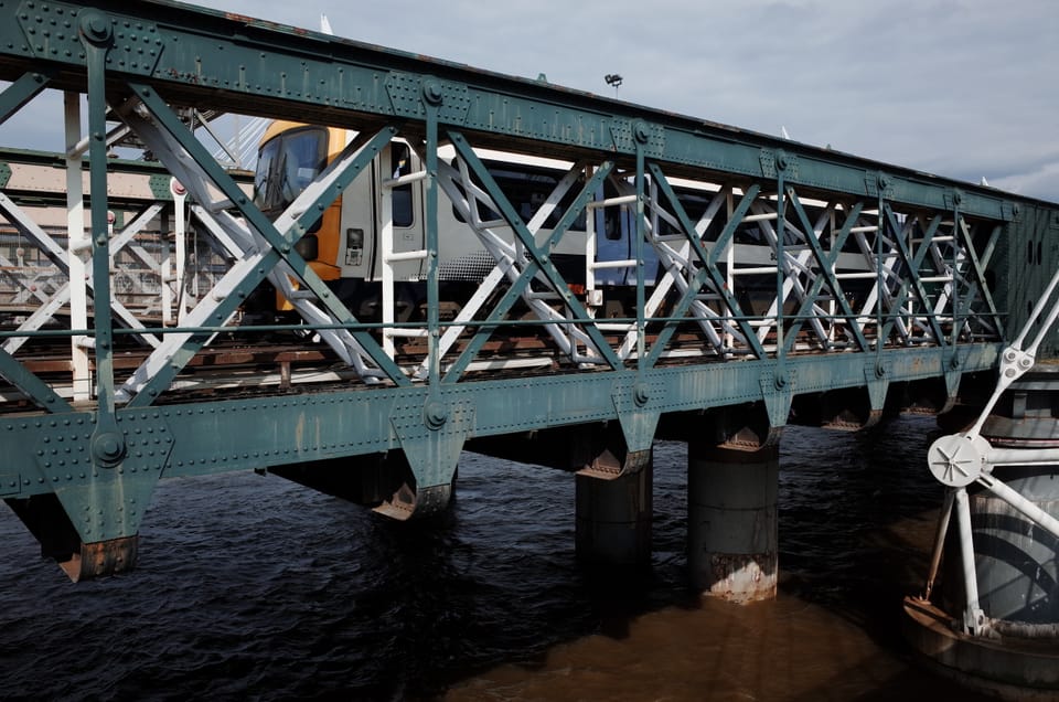 A photo of a bridge structure in London